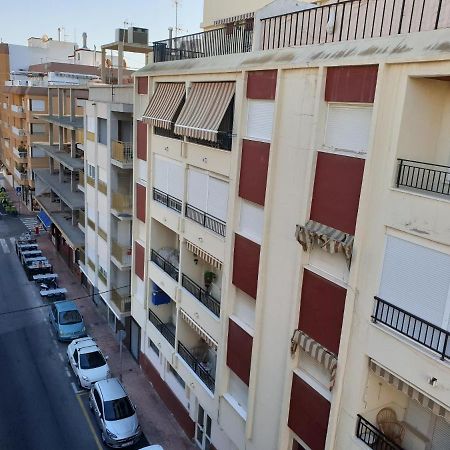 Beachside Apartment In Τορεβιέχα Εξωτερικό φωτογραφία